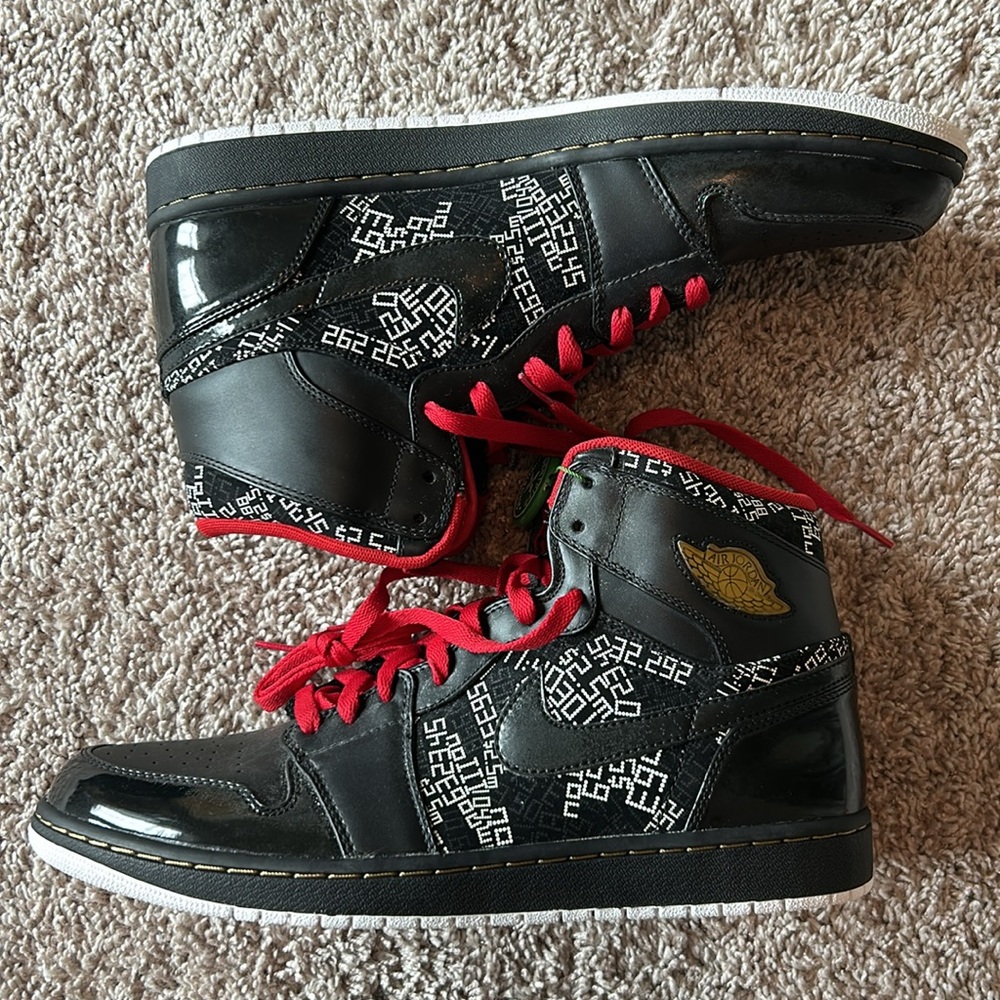 Air Jordan 1 Retro High HOF Hall of Game Black Red - Picture 3 of 6